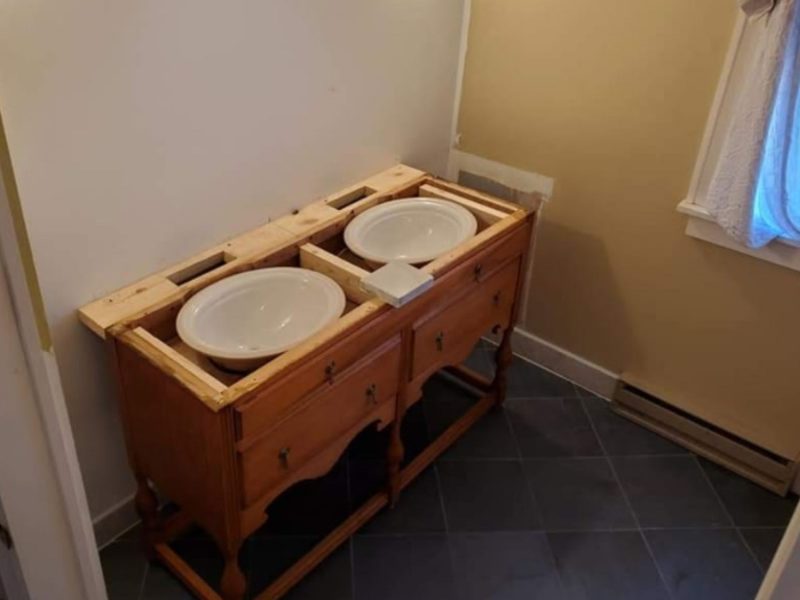 bath cabinet
